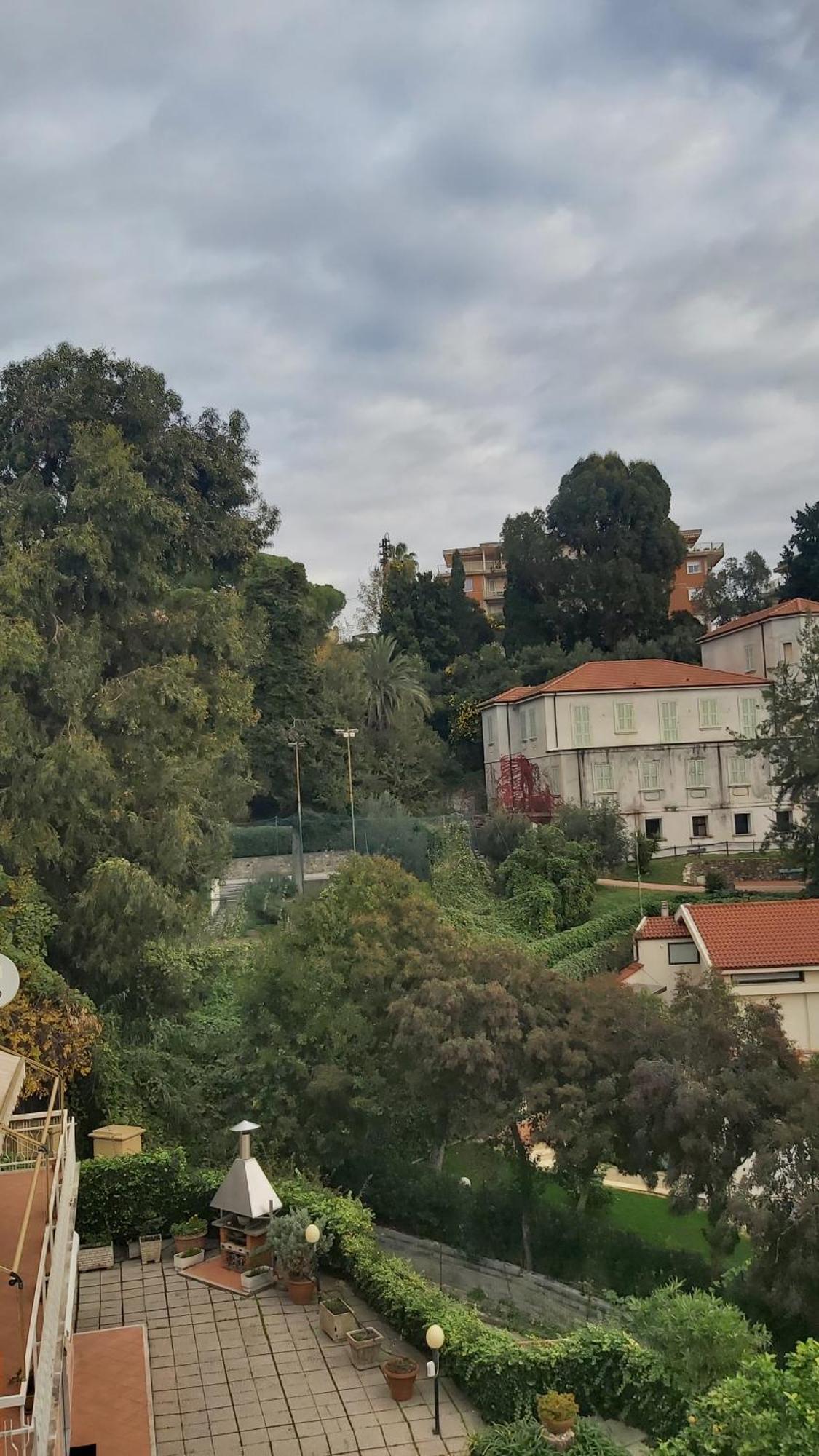 Апартаменты Casa Francesca Con Parcheggio Gratuito Санремо Экстерьер фото