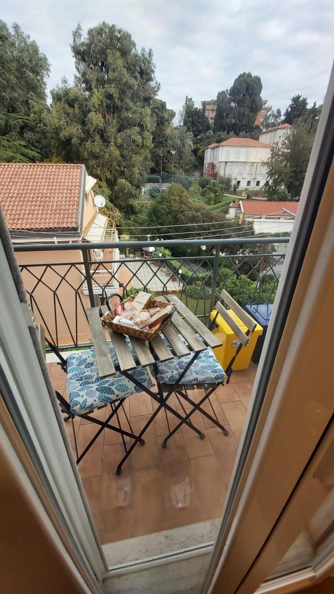 Апартаменты Casa Francesca Con Parcheggio Gratuito Санремо Экстерьер фото